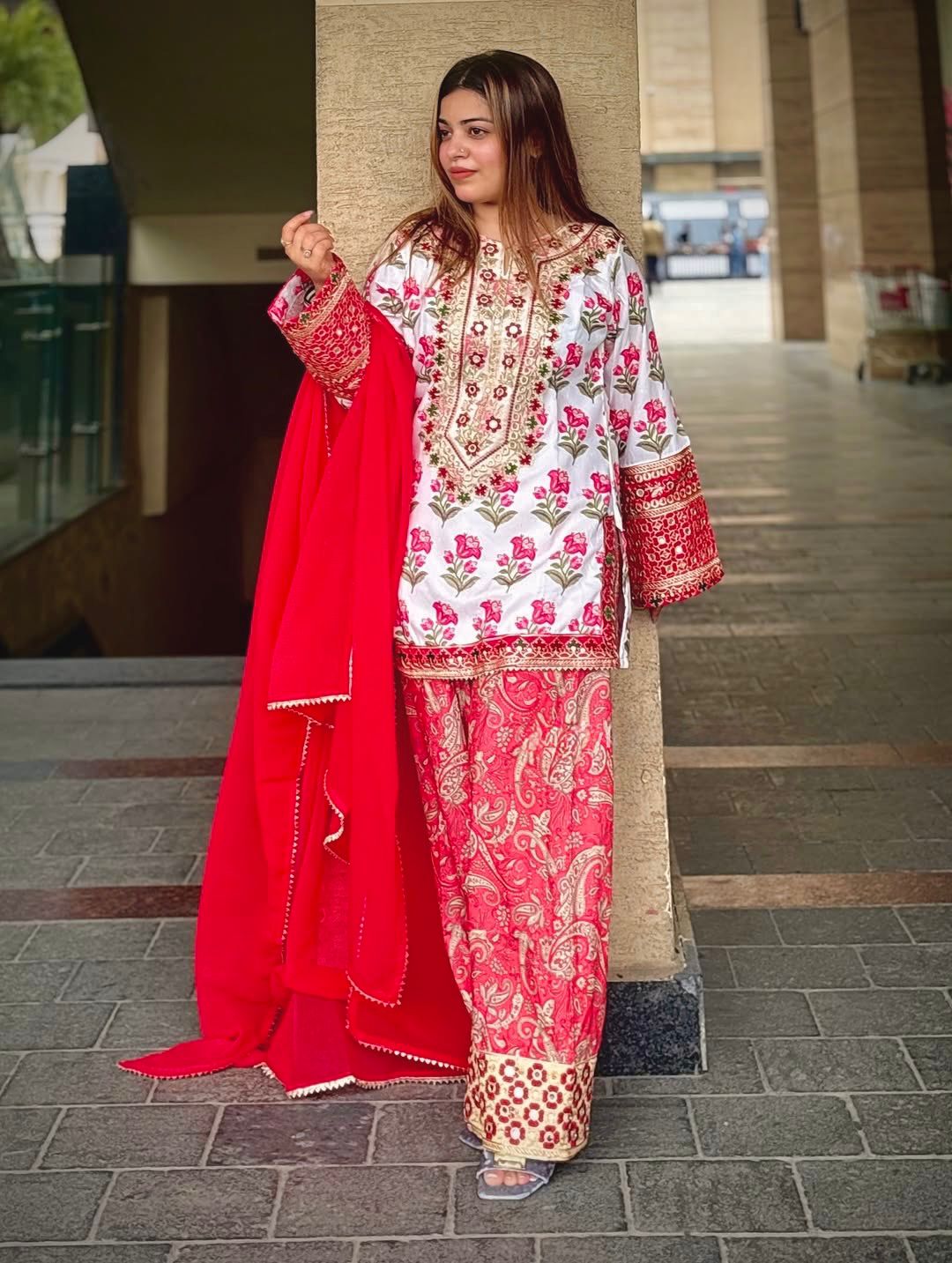 Đěsigner Party Wear Pure Natural Crepe Top & Farshi Palazzo With Dupatta set