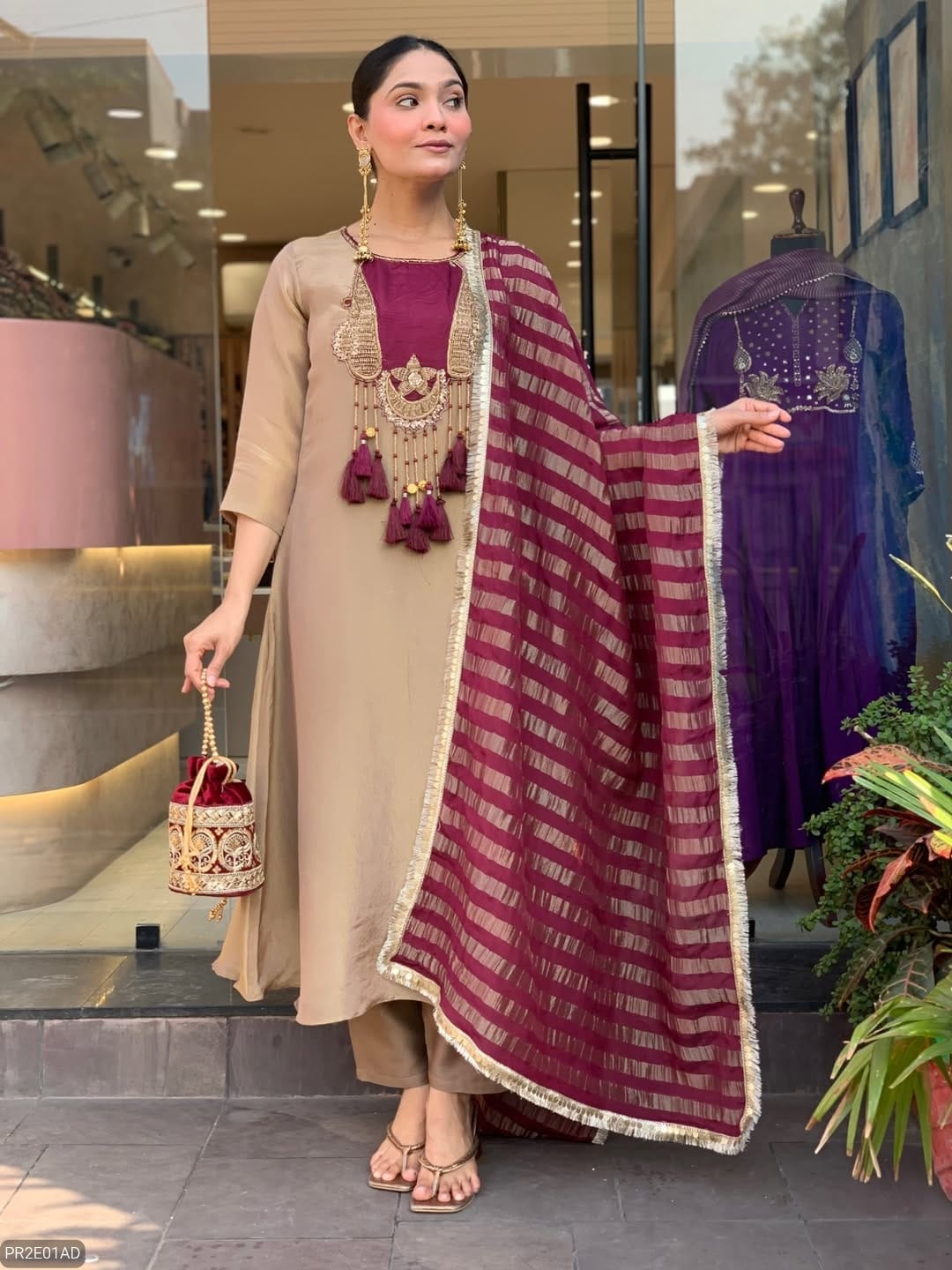 Designer Kurti Pant Set with Kanjivaram Weaving Dupatta