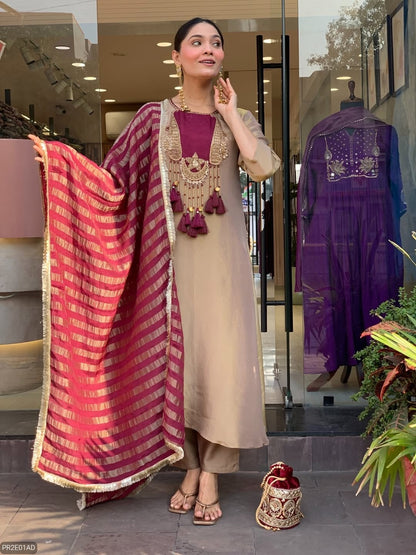 Designer Kurti Pant Set with Kanjivaram Weaving Dupatta