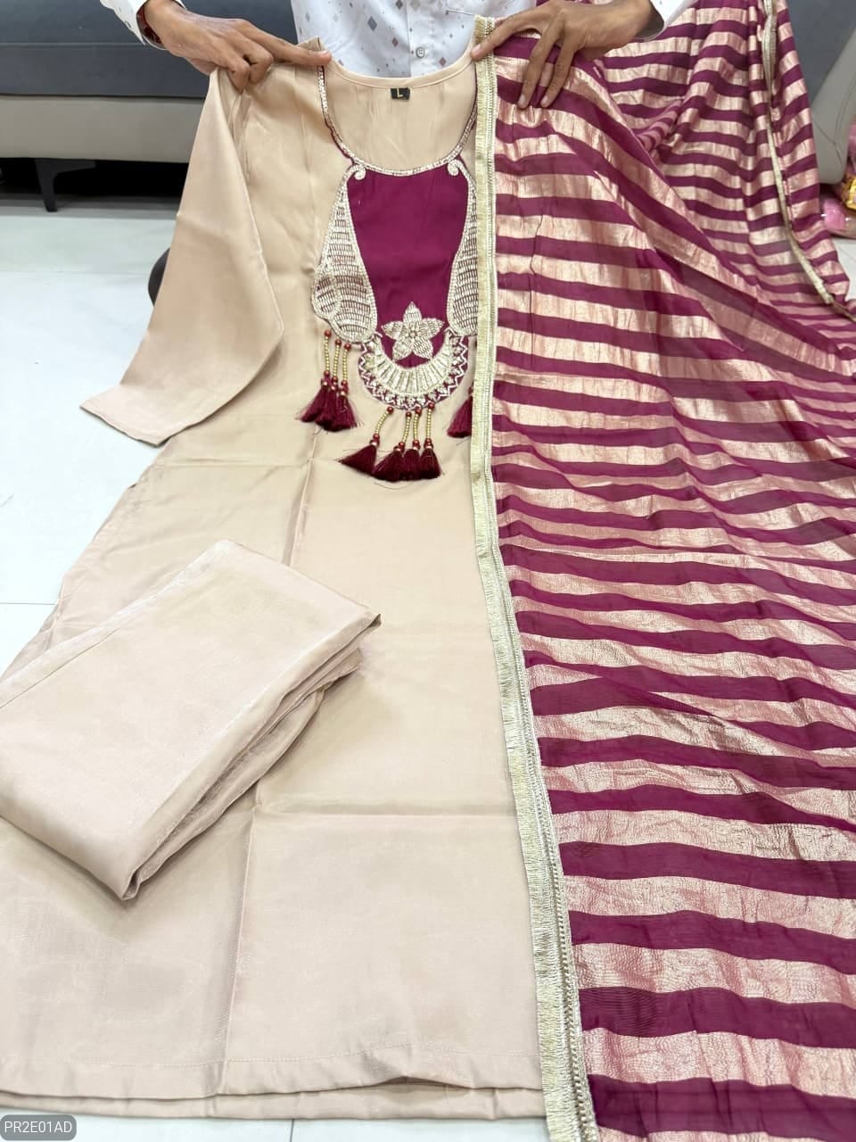 Designer Kurti Pant Set with Kanjivaram Weaving Dupatta