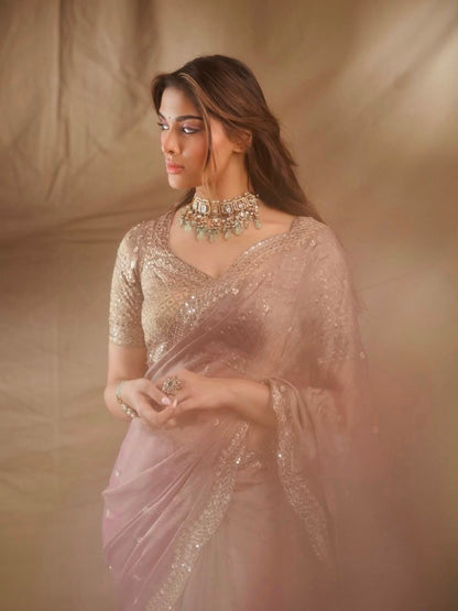 Designer Saree – Elegance Redefined ✨